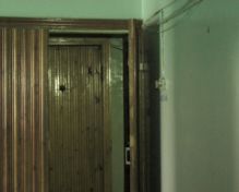 Полицейские задержали женщину, которая промышляла квартирными кражами