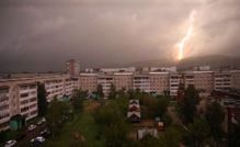 Экстренную помощь горожанам сегодня ночью оказывали пожарные